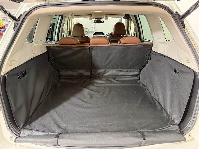 スバル フォレスターの画像13