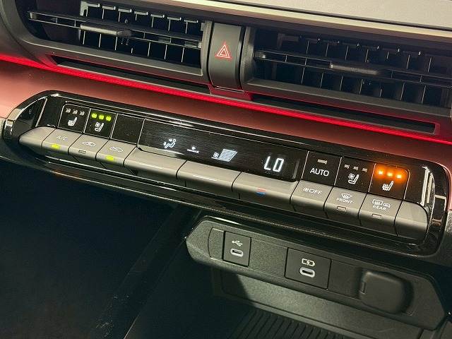 トヨタ プリウスの画像8