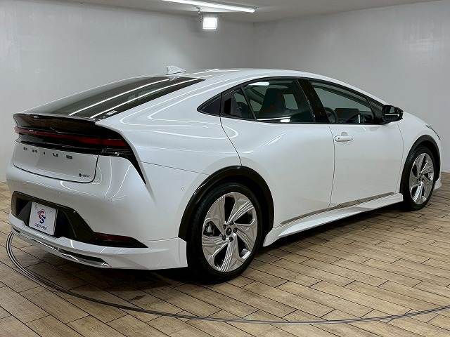 トヨタ プリウスの画像17