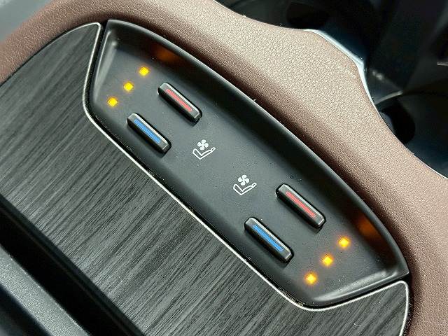 トヨタ ハリアーハイブリッドの画像12