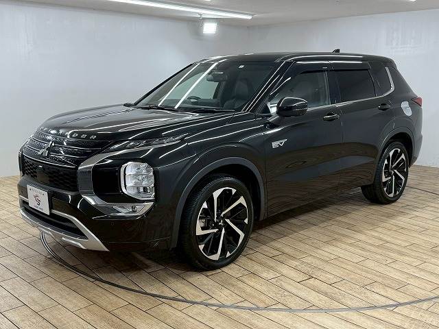 三菱 アウトランダーPHEVの画像15