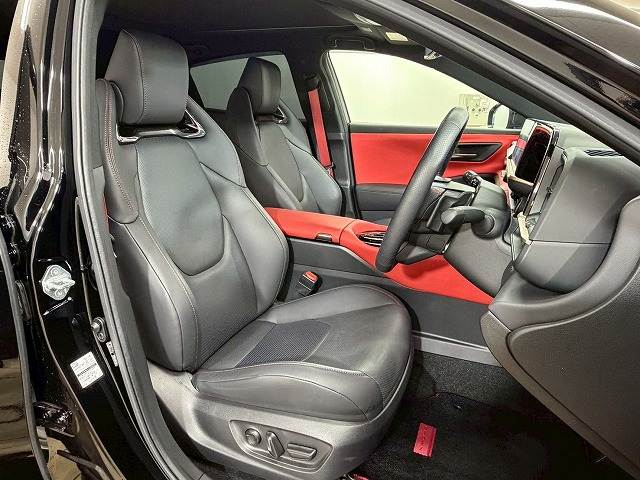 クラウンスポーツSPORT RS (PHEV) 内装他