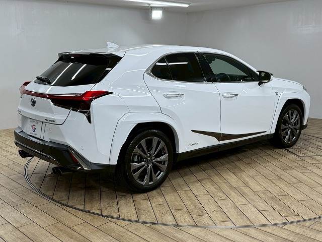 レクサス UXの画像17