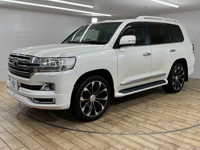 トヨタ ランドクルーザー200系の画像15