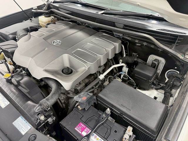 トヨタ ランドクルーザー200系の画像18