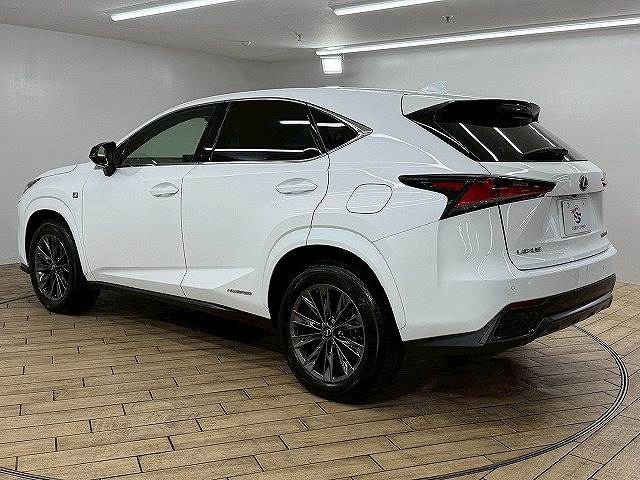 レクサス NXの画像16