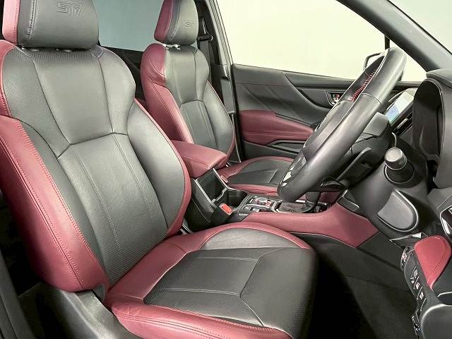 フォレスターSTI Sport 内装他