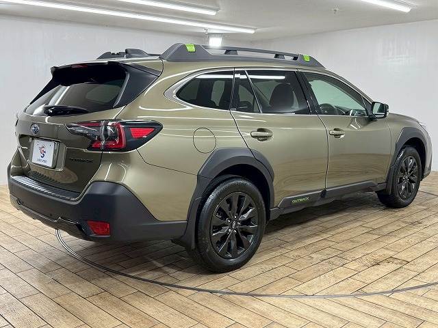 スバル レガシィアウトバックの画像16