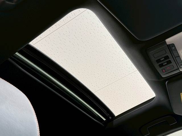 三菱 アウトランダーPHEVの画像8