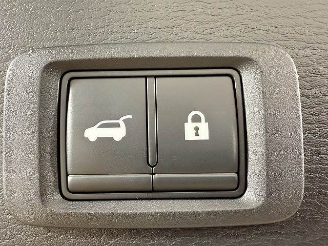 三菱 アウトランダーPHEVの画像12