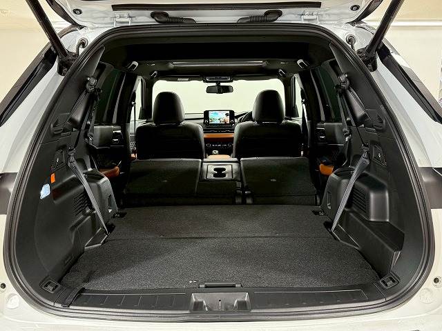 三菱 アウトランダーPHEVの画像13