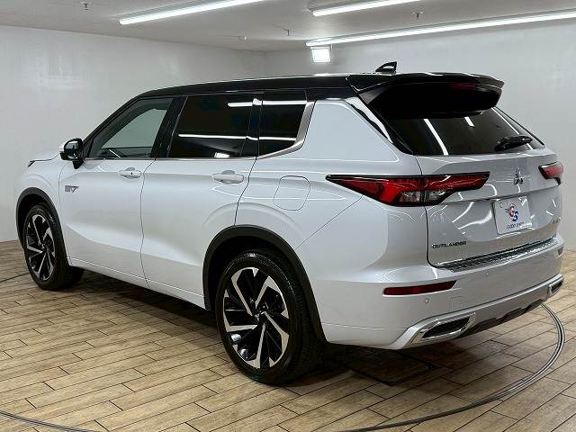 三菱 アウトランダーPHEVの画像16