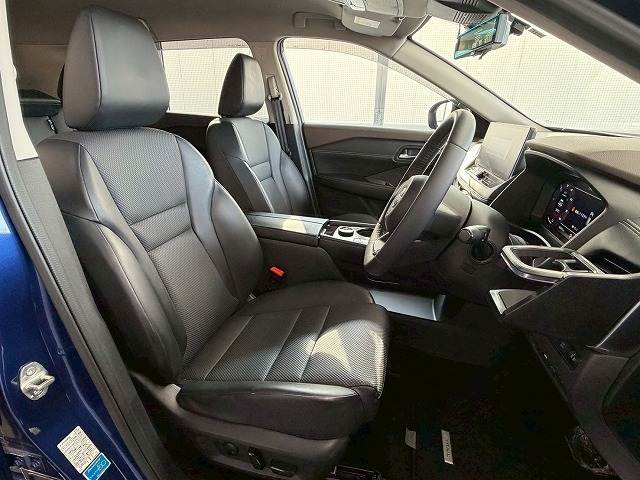 エクストレイルX e-4ORCE エクストリーマーX 内装他