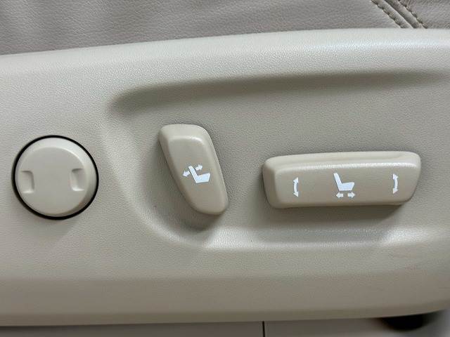 トヨタ ランドクルーザープラドの画像12