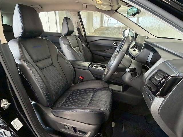 エクストレイルAUTECH e-4ORCE 内装他