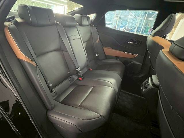 クラウンクロスオーバーRS “Advanced” 内装他