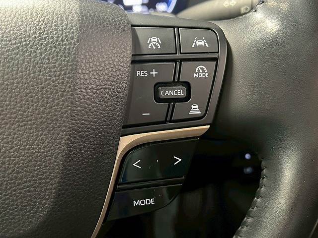 トヨタ クラウンクロスオーバーの画像8