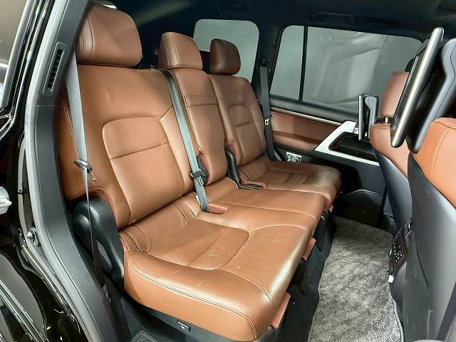 ランドクルーザー200系ZX 内装他