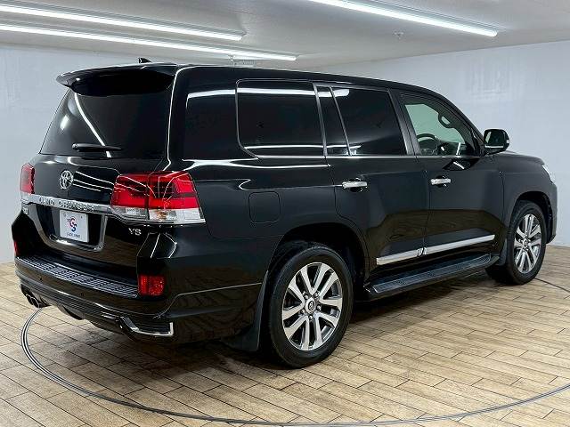 トヨタ ランドクルーザー200系の画像16