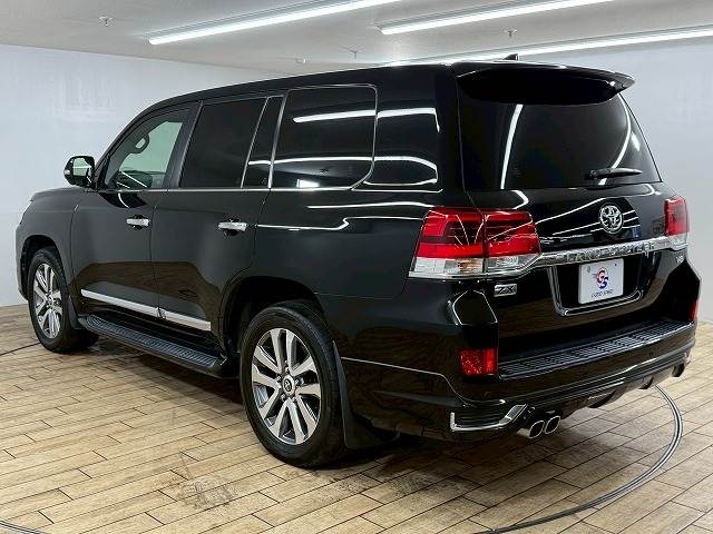 トヨタ ランドクルーザー200系の画像17