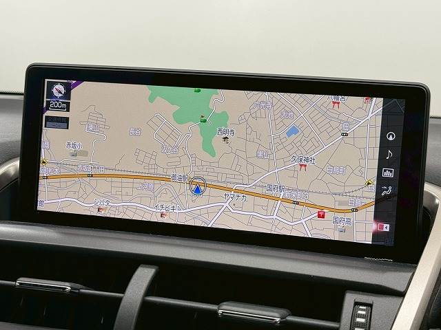 NXNX300 スパイス＆シック 内装他