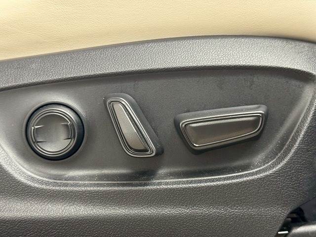 トヨタ&nbsp;クラウンクロスオーバーの画像12