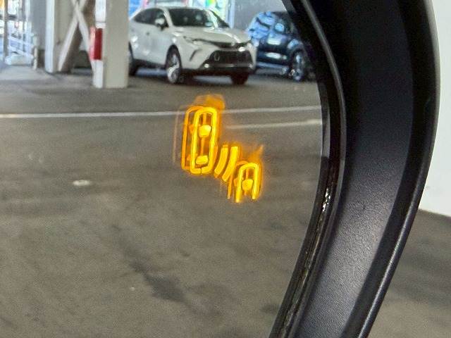 トヨタ&nbsp;C-HRの画像8