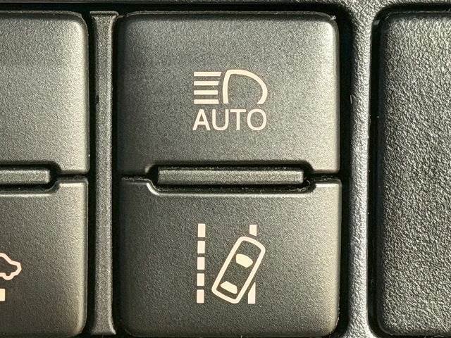 トヨタ ヴォクシーの画像9