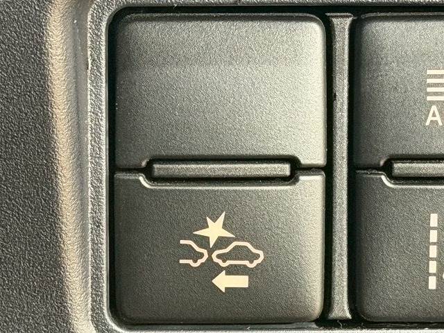 トヨタ ヴォクシーの画像10