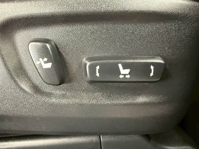 トヨタ&nbsp;ランドクルーザープラドの画像12