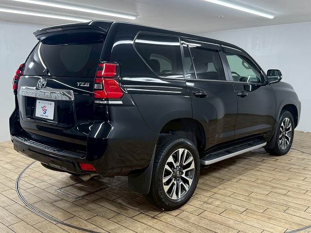 トヨタ&nbsp;ランドクルーザープラドの画像17