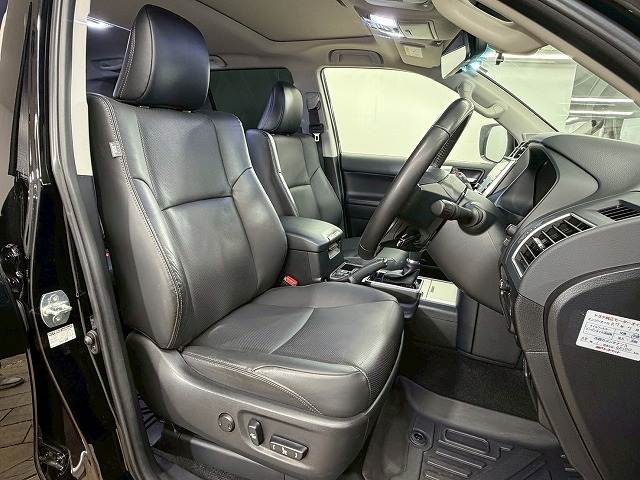 トヨタ&nbsp;ランドクルーザープラドの画像5