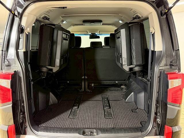 三菱&nbsp;デリカD5の画像13