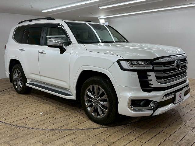 トヨタ&nbsp;ランドクルーザー300系の画像14