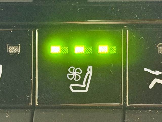 トヨタ&nbsp;クラウンスポーツの画像9