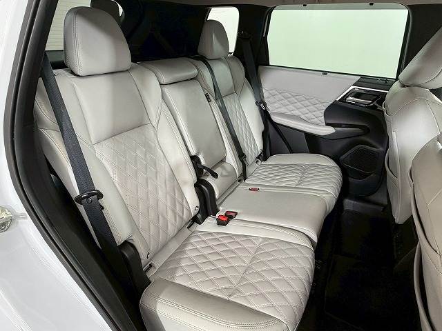 三菱&nbsp;アウトランダーPHEVの画像6