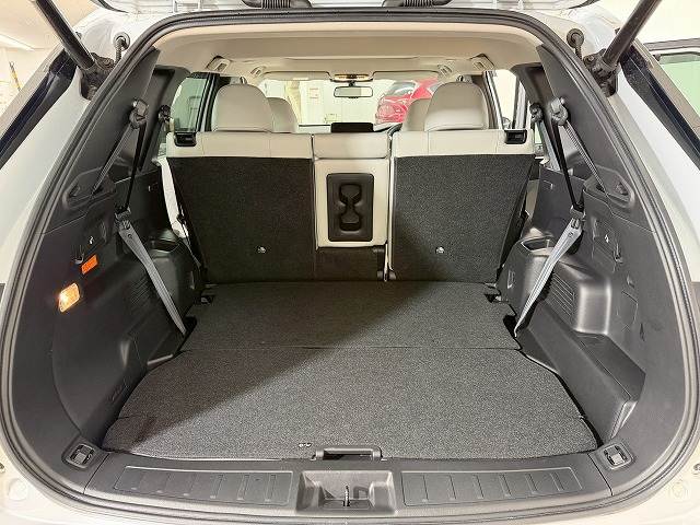 三菱&nbsp;アウトランダーPHEVの画像13