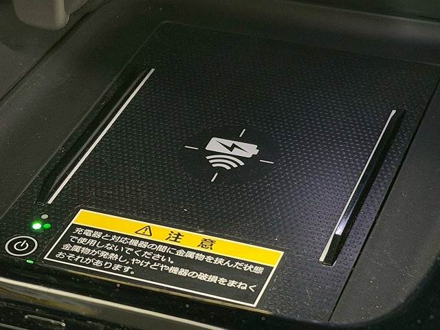 ホンダ ヴェゼルハイブリッドの画像9