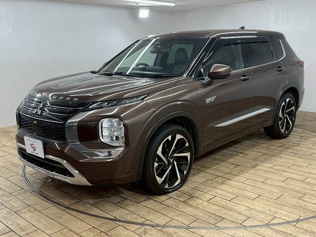 三菱 アウトランダーPHEVの画像14