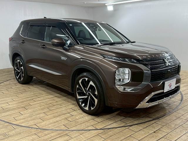 三菱 アウトランダーPHEVの画像15