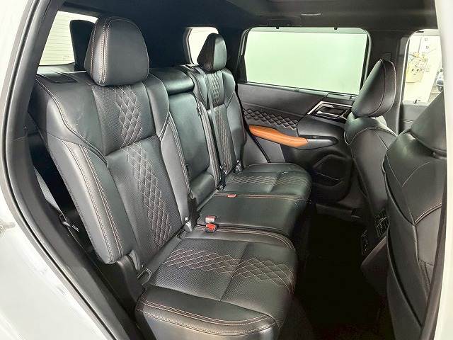 三菱 アウトランダーPHEVの画像6