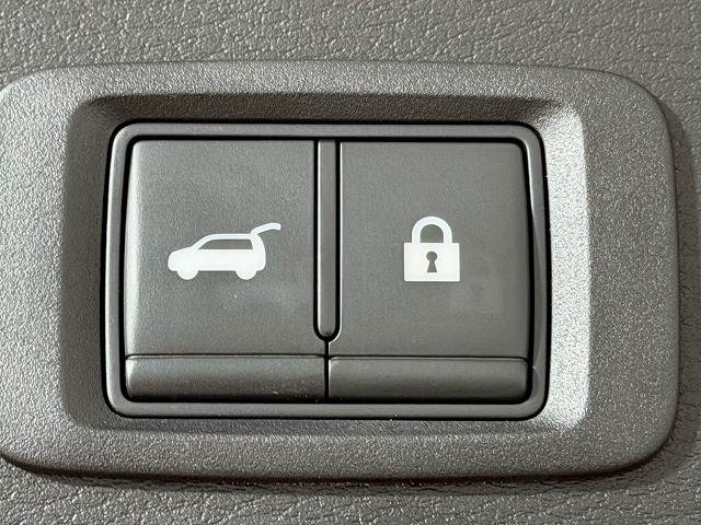 三菱 アウトランダーPHEVの画像12