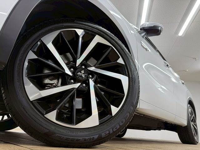 三菱 アウトランダーPHEVの画像20