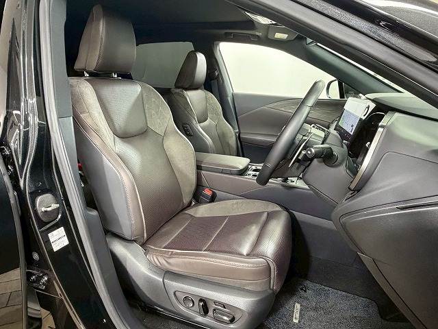 RX□RX450h+ “version L” 内装他