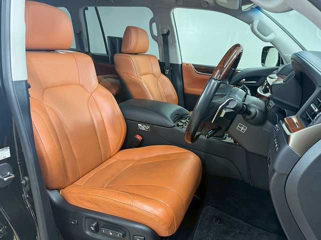 LX□LX570 内装他