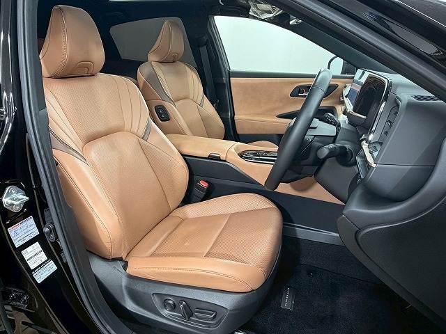 トヨタ&nbsp;クラウンスポーツの画像5