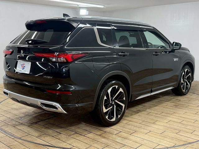 三菱 アウトランダーPHEVの画像16