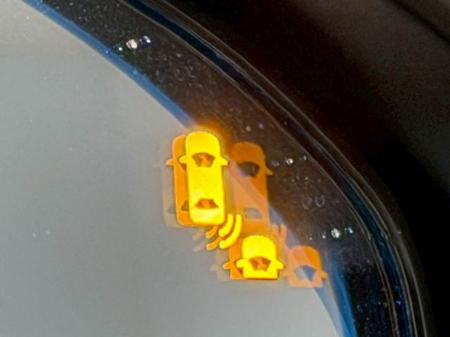 ホンダ ヴェゼルハイブリッドの画像8