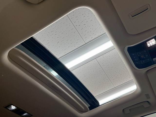 トヨタ ランドクルーザー300系の画像8