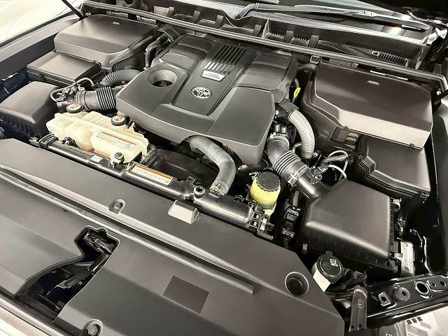 トヨタ ランドクルーザー300系の画像16